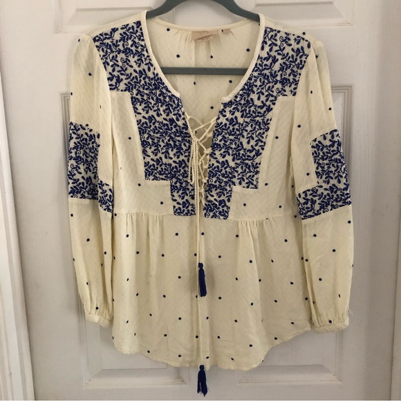 Anthropologie Tops - Anthropologie embroidered blouse